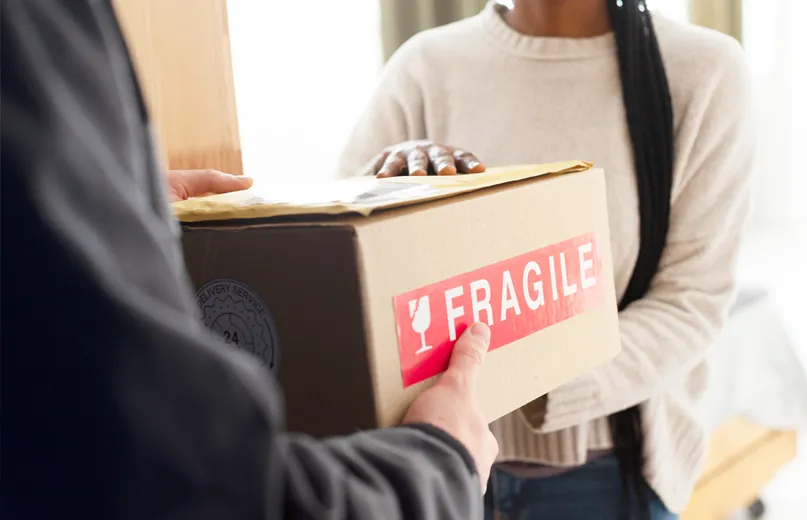 Így előzheti meg a sérüléseket törékeny címke használatával