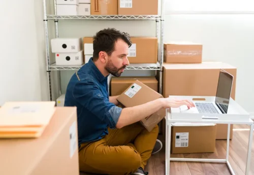 Hogyan válasszon megfelelő leltár címkét irodai, ipari vagy raktári környezetbe?