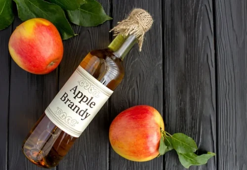 Pálinka címke nyomtatás lépésről lépésre – mitől lesz profi a palack megjelenése?