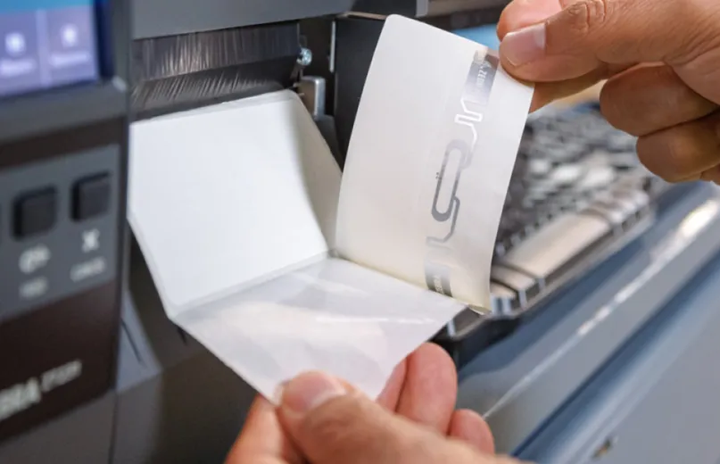 RFID címke nyomtatás: mire kell figyelni chip, antenna és alapanyag választásakor?